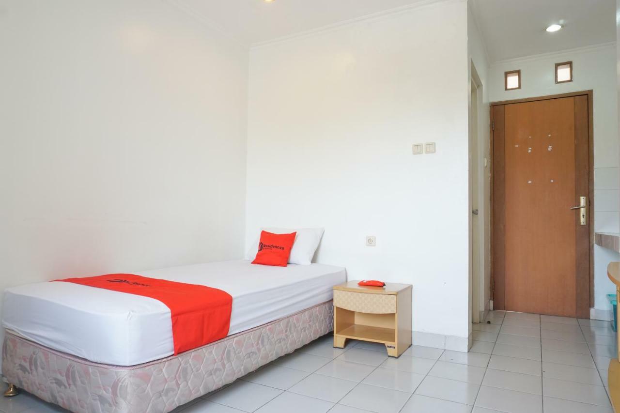 Residences By Reddoorz Near Maranatha University Bandung Exterior photo
